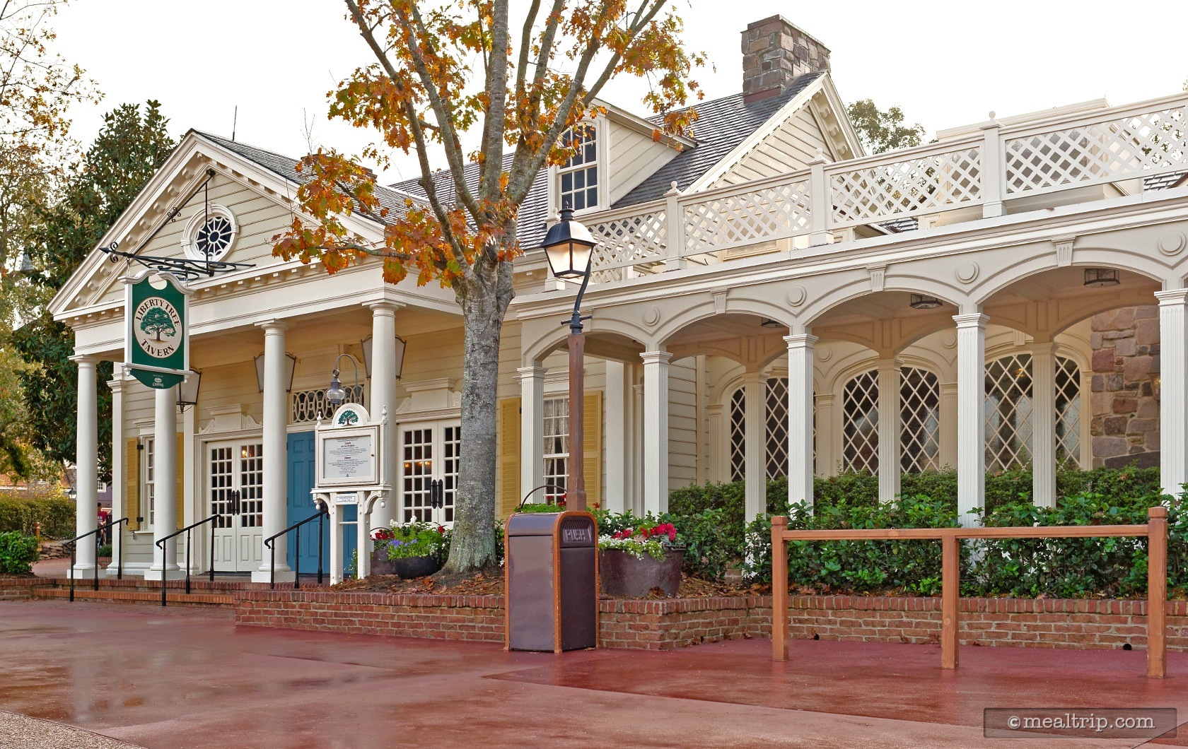 Photo Gallery for Liberty Tree Tavern Lunch at Magic Kingdom