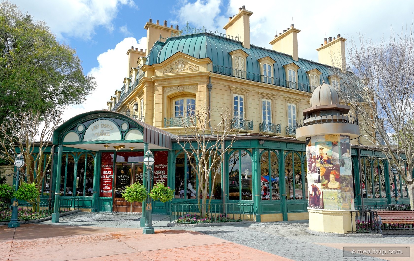 Photo Gallery For Chefs De France At Epcot   The Chefs De France Building Looking Southeast 